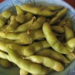 冷凍枝豆の塩茹で